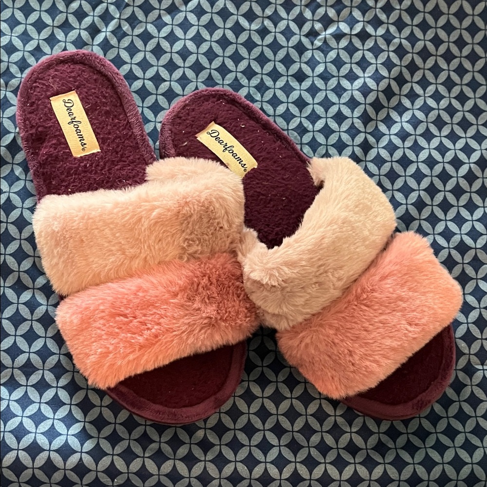 Women’s Dearform Slippers- size 7-8